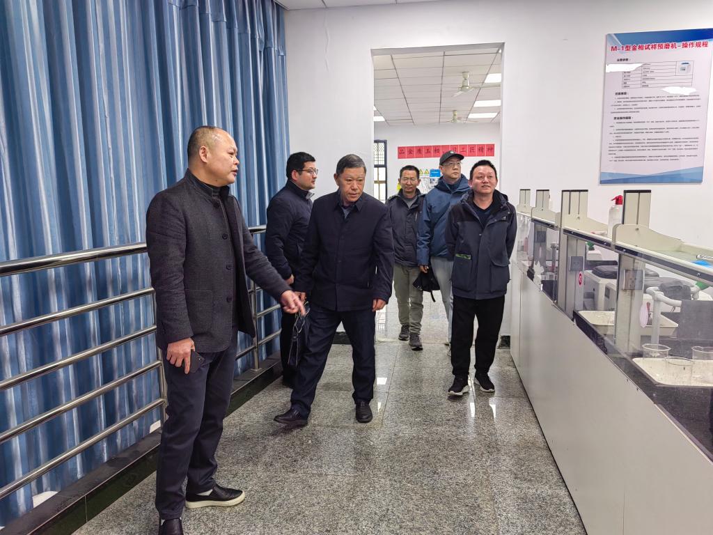 6950C06CEF5AE4F30DF0BA67FC823EC4 6950C06CEF5AE4F30DF0BA67FC823EC4